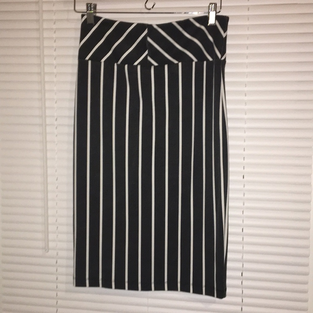 🎈FINAL SALE🎈Vertical Striped Business Skirt